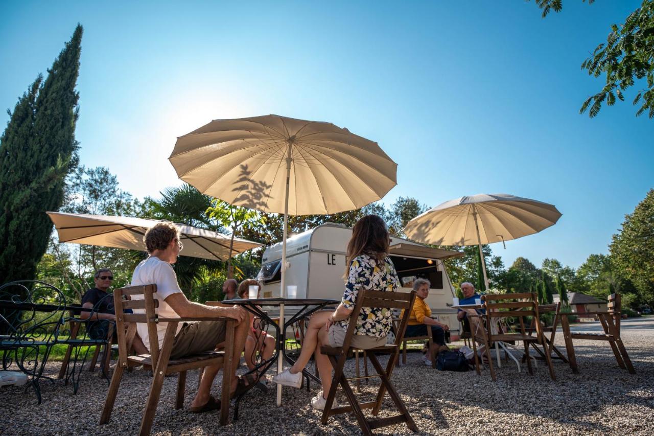 Camping Beau Rivage Navarrenx Exterior foto